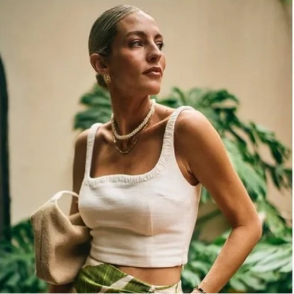 Antonio Melani x M.G. Style Abbie Sweetheart Neck Sleeveless Crop Top